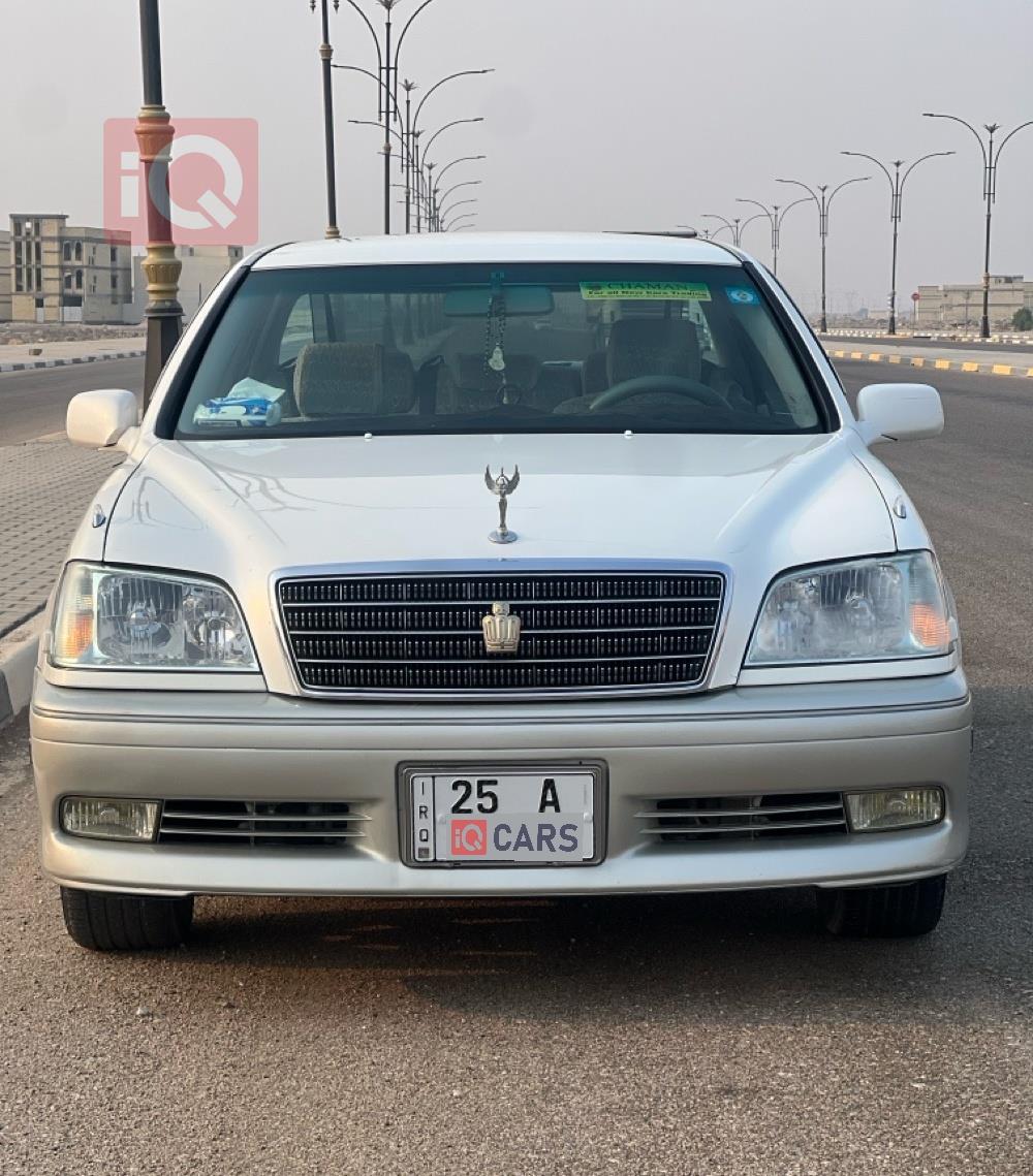 تويوتا كراون